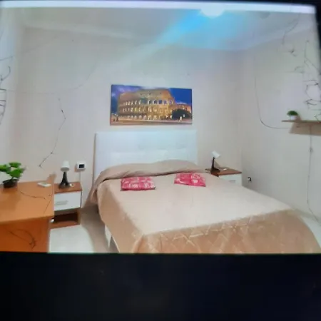 Casadellemeravigliegiulia * Рим